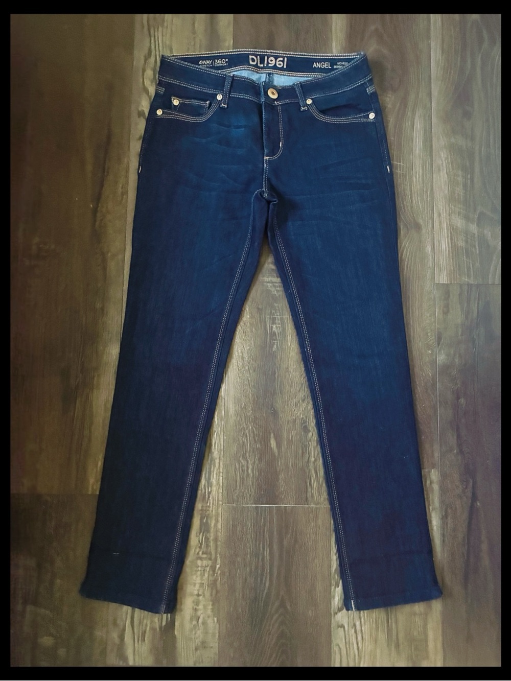 DL1961 Angel Mid-Rise Mariner Shaping Skinny Ankle Jeans in Dark Indigo